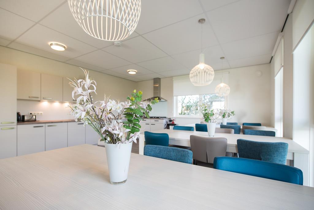 De Oranjerie Villa Buren  Buitenkant foto